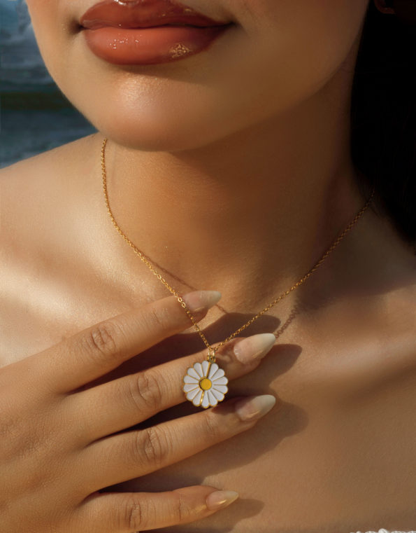 white flower necklace