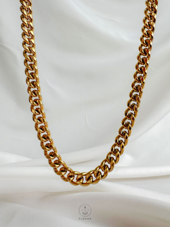 basic gold necklace