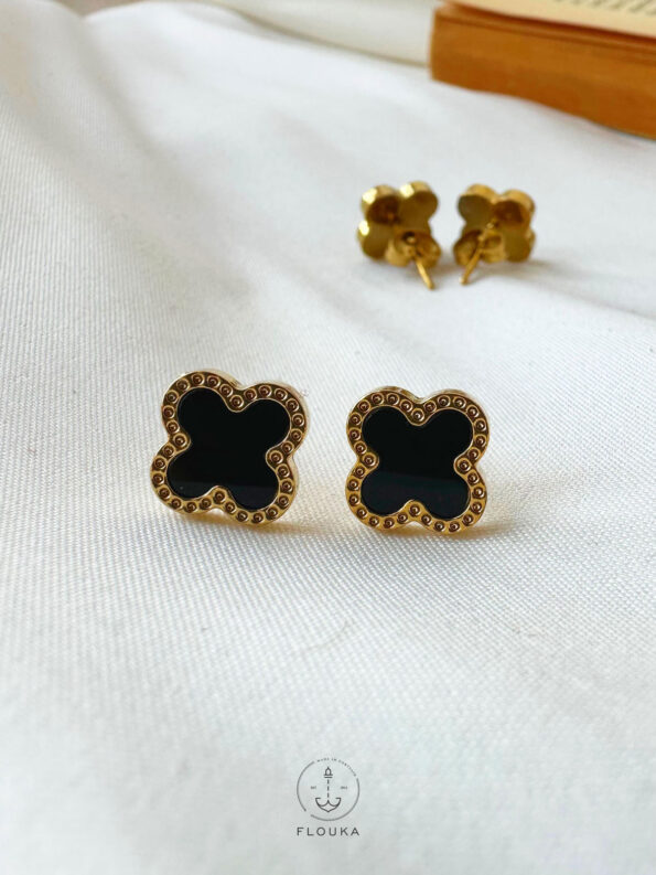 black vancleef earrings