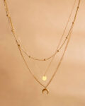 gold three layers necklace