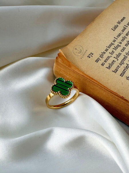 green vancleef ring