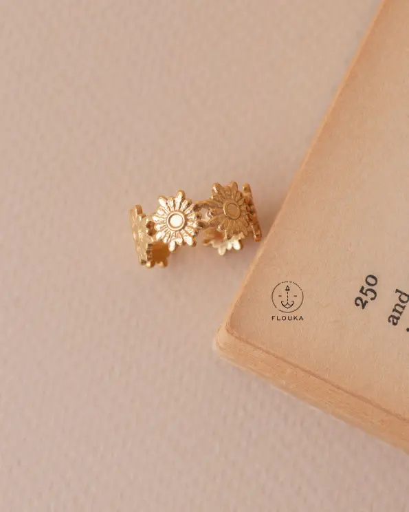 free size flexible gold ring