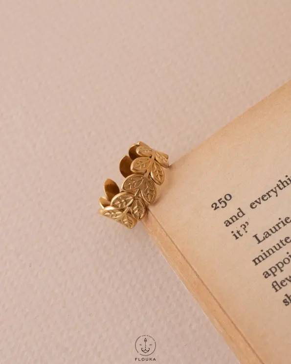 free size flexible gold ring