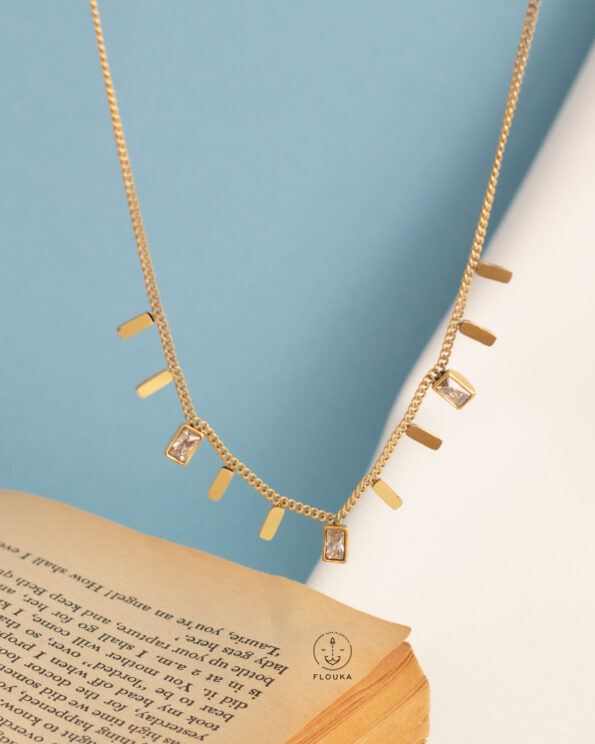 simple straus necklace