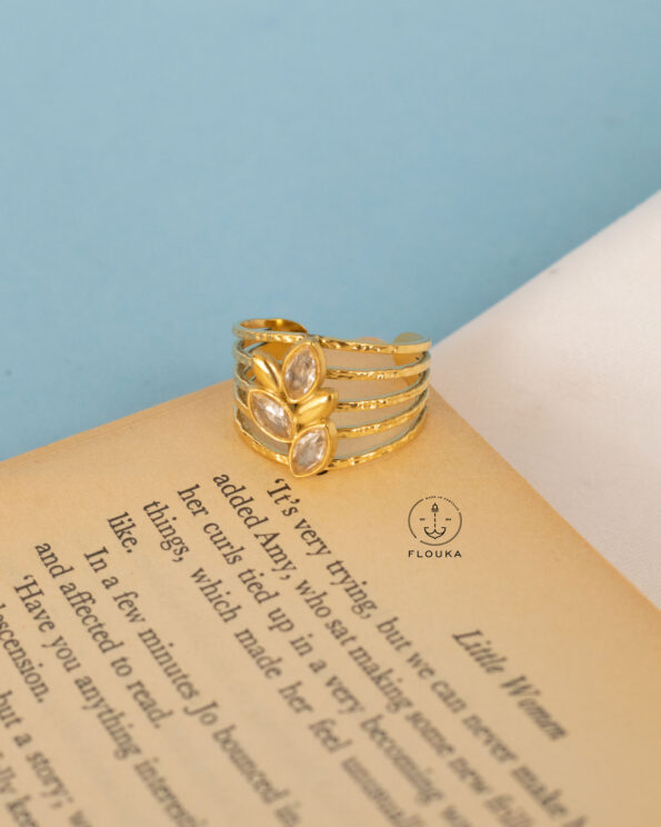 straus gold ring