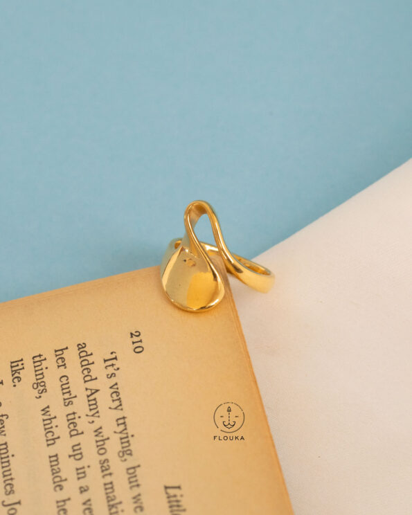 twist gold ring