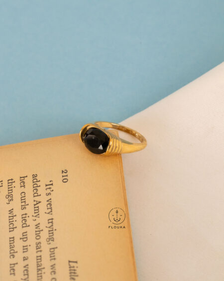 black stone gold ring