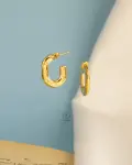 simple stars gold earrings