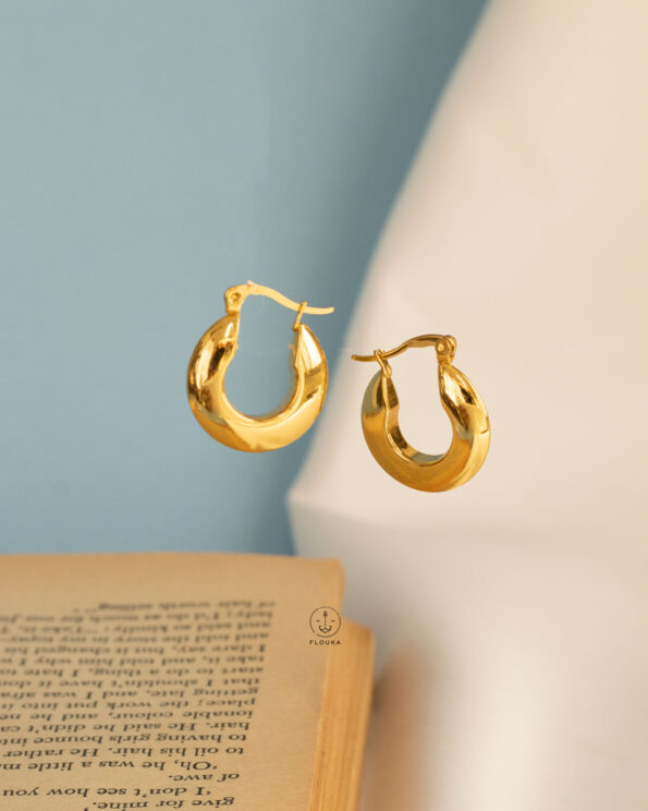 beautiful gold earrings