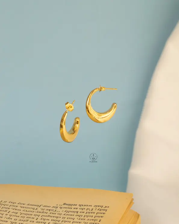 basic gold earrings