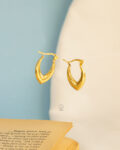 Arrow gold earrings