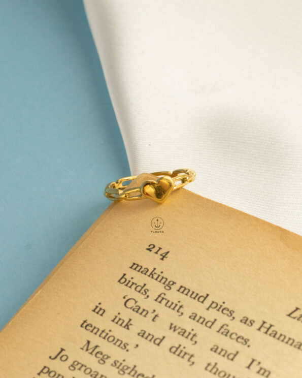 gold heart ring