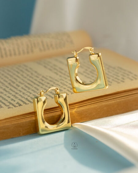 basic gold plated earrings