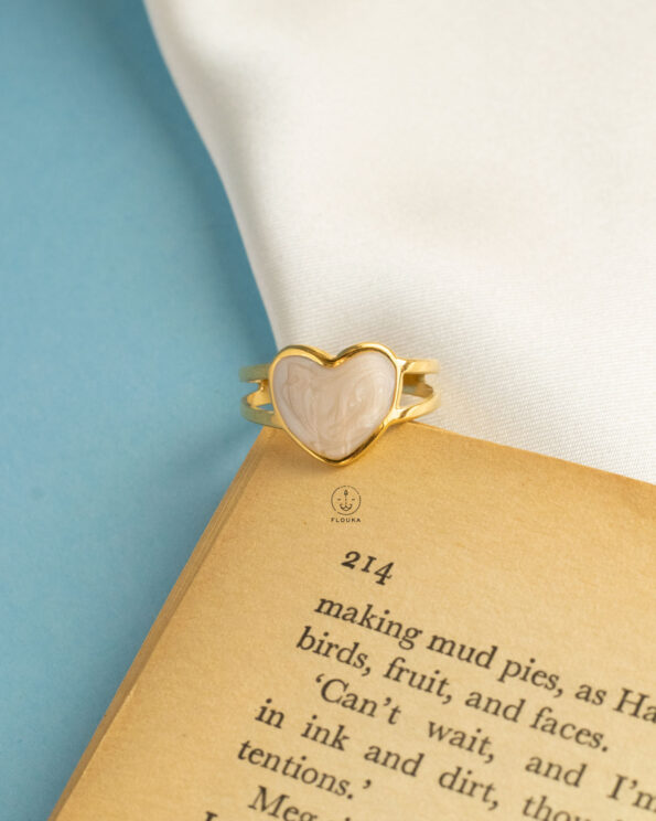 white heart rasin ring