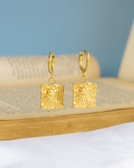 Gold leaf earrings