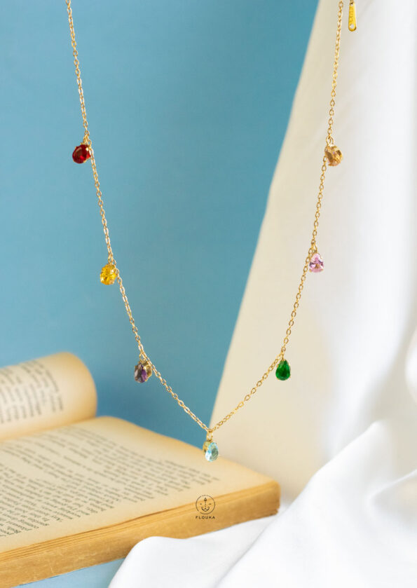 colours straus necklace