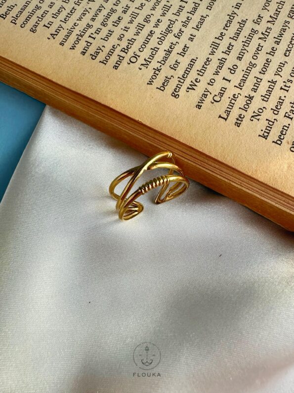 amazing gold ring