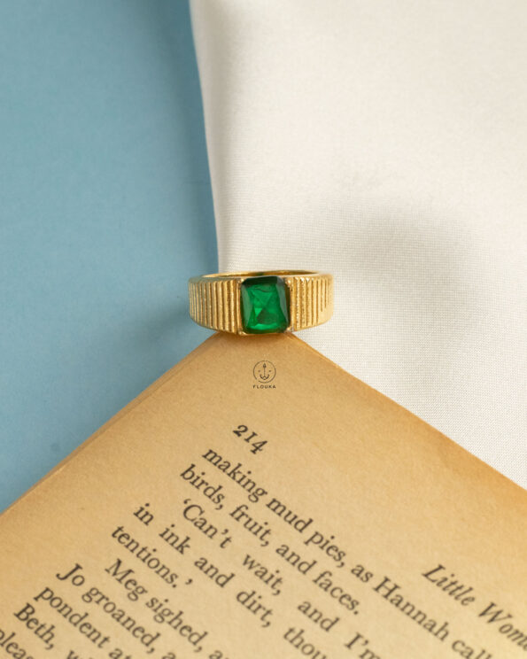 classic green ring