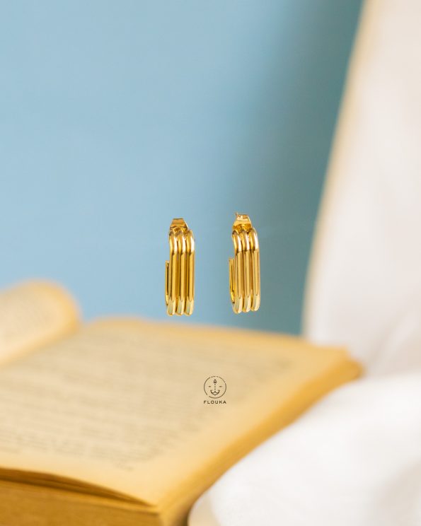 basic gold earrings