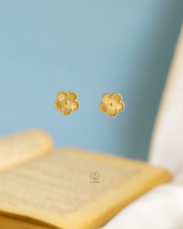 gold flower earrings