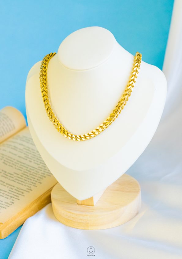 gold gormet necklace