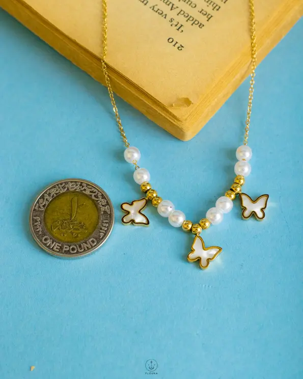 butterfly pearl gold necklace