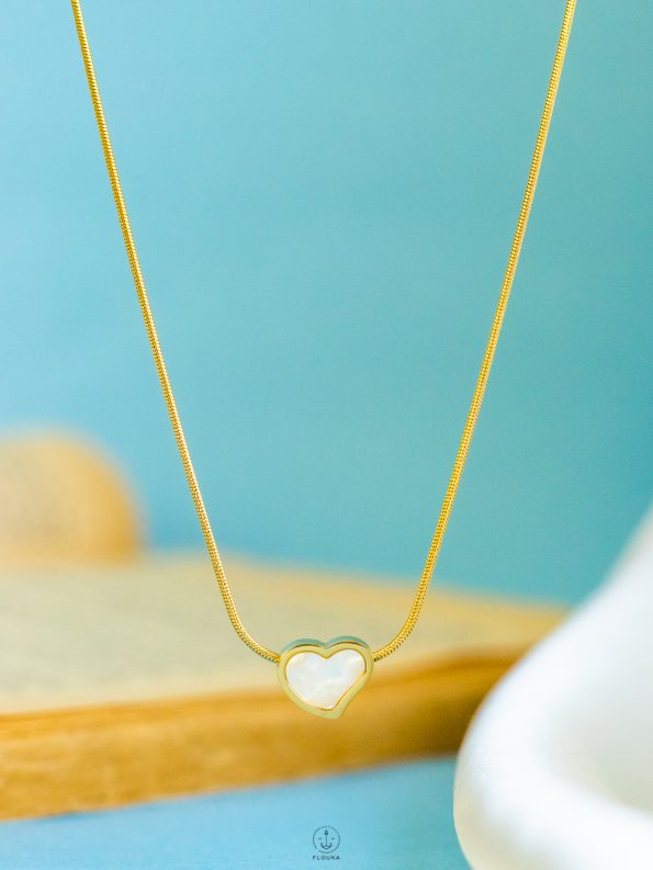 tiny white heart mouse necklace