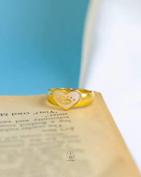 white eye rasin heart free size ring