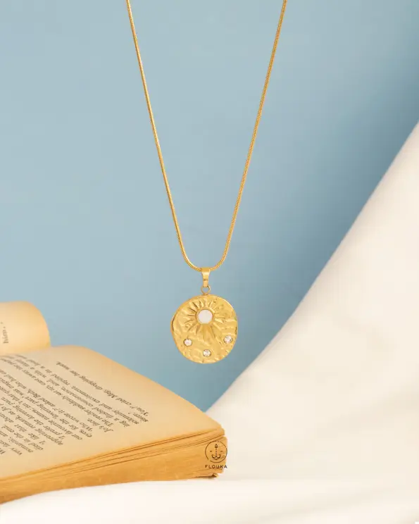 gold flat sun shine necklace