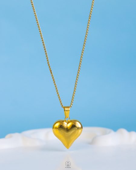 zenat's heart necklace