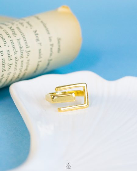 basic gold ring