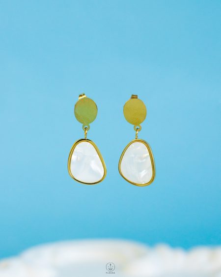 gold white seashell earrings