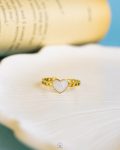 basic chains white heart ring