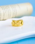 gold free size vancleef ring