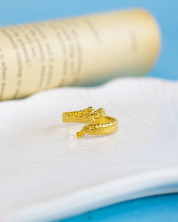 free size gold fish skin ring