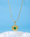 green flower mousce necklace