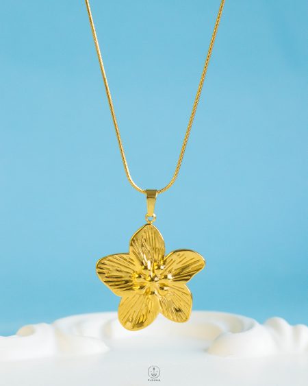 big flower mouse necklace