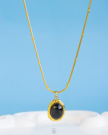 black cat eye stone necklace