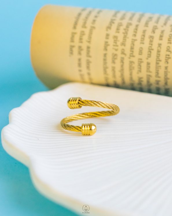 gold rope ring