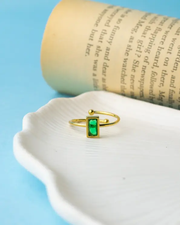 basic green ring