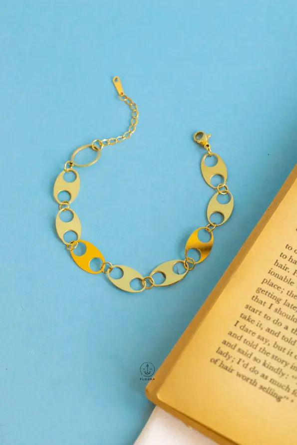 gold can bracelet