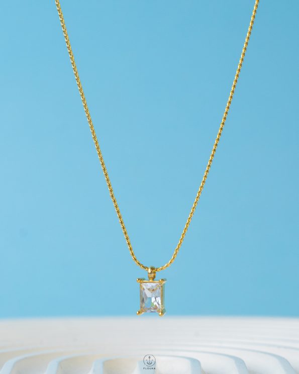 Simple Crystal necklace