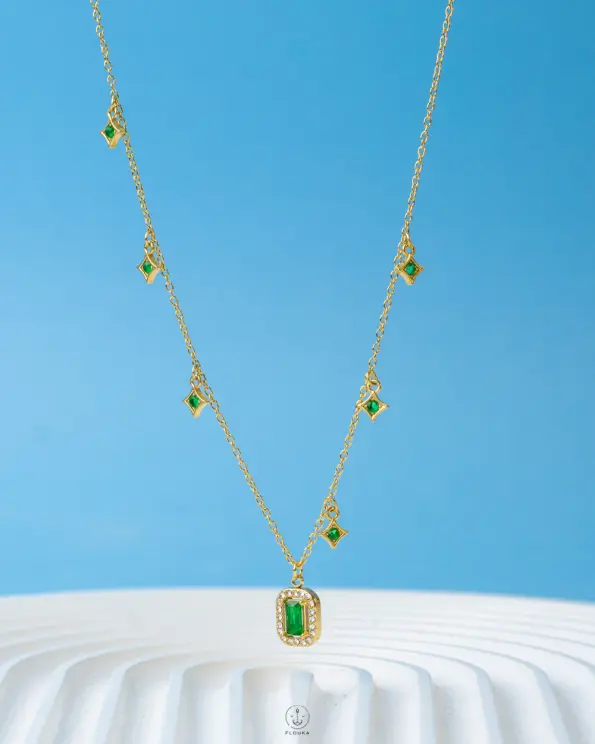 Simple Crystal green necklace