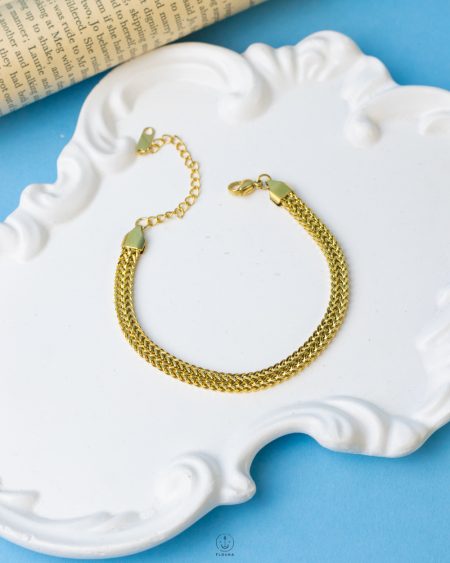 fence gold bracelet