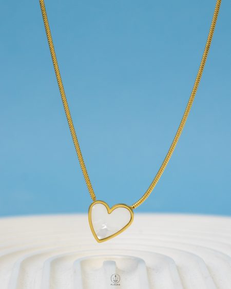 white heart necklace