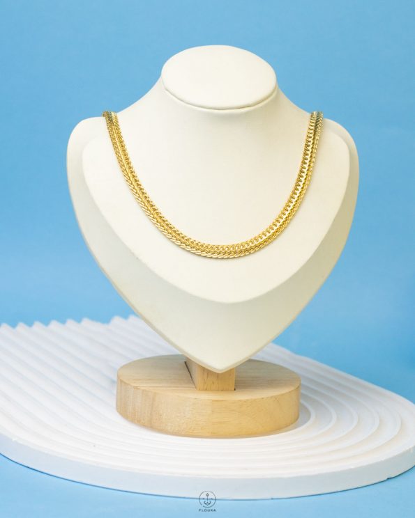 basic gold necklace