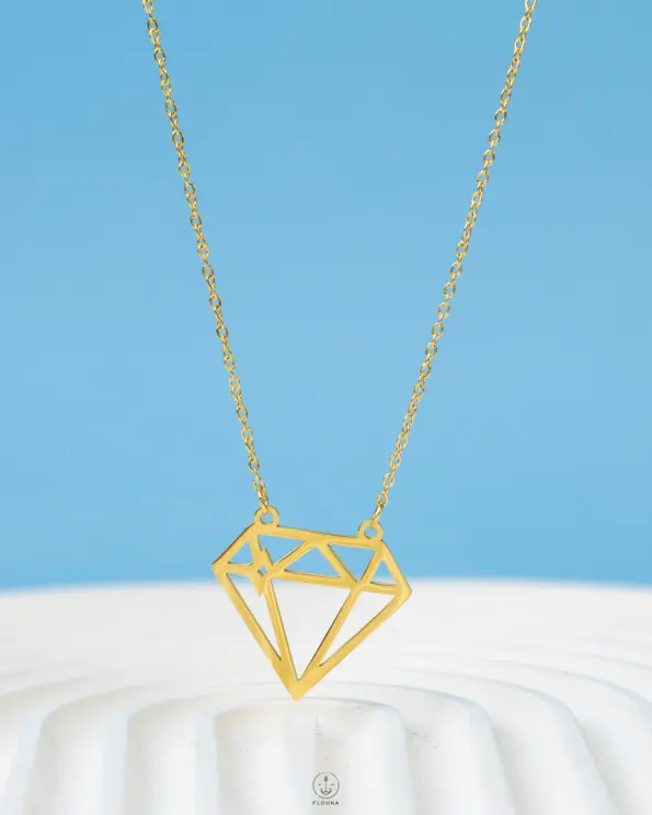 daimond shape necklace