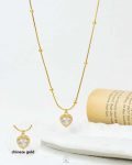 basic heart straus necklace