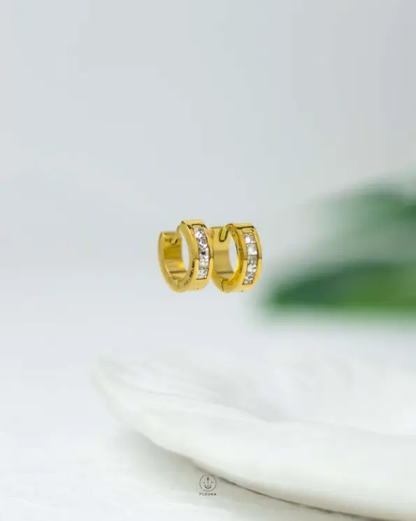 white straus earrings
