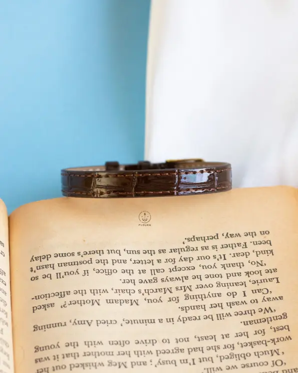 dark brown leather watch bracelet